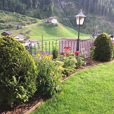 Garni Mezdi Santa Cristina Val Gardena Ngoại thất bức ảnh